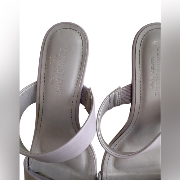 Cushionaire Prize Two Band Dress Sandle Size 6.5 - Picture 2 of 4